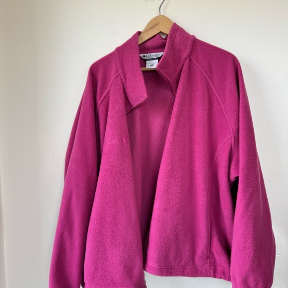 Columbia Jackets & Blazers - Columbia Women's Magenta Fleece Jacket